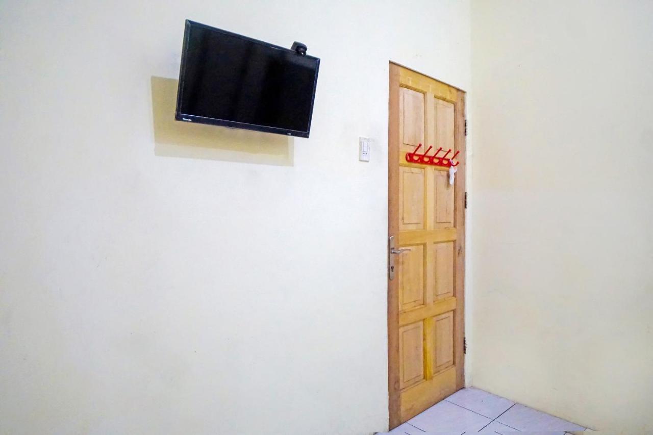 Oyo 91435 Berliany Home 2 Medan Buitenkant foto